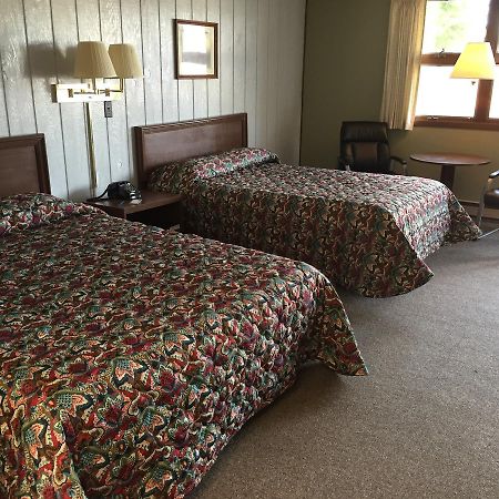 Colonial Hotel-Motel Buckhannon Esterno foto
